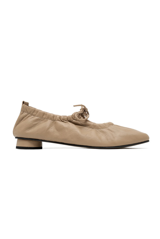 Gemma Flats Almond