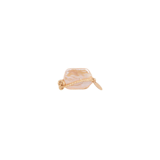 Calatea Ring - White Pearl & Yellow Gold