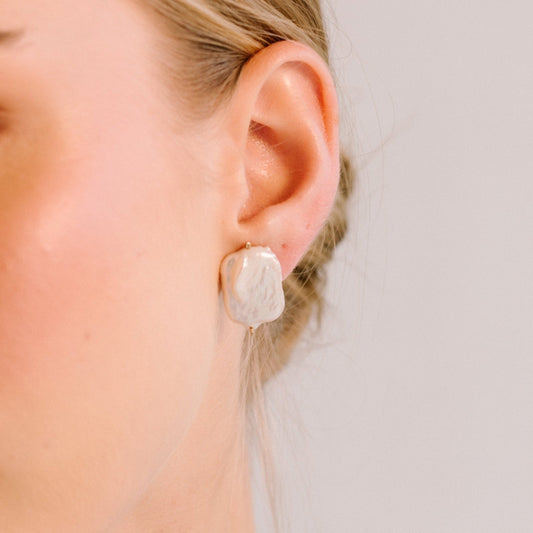 Keshi Earrings White Pearl