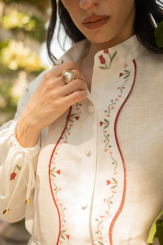 Lovely tulip long sleeve shirt ivory