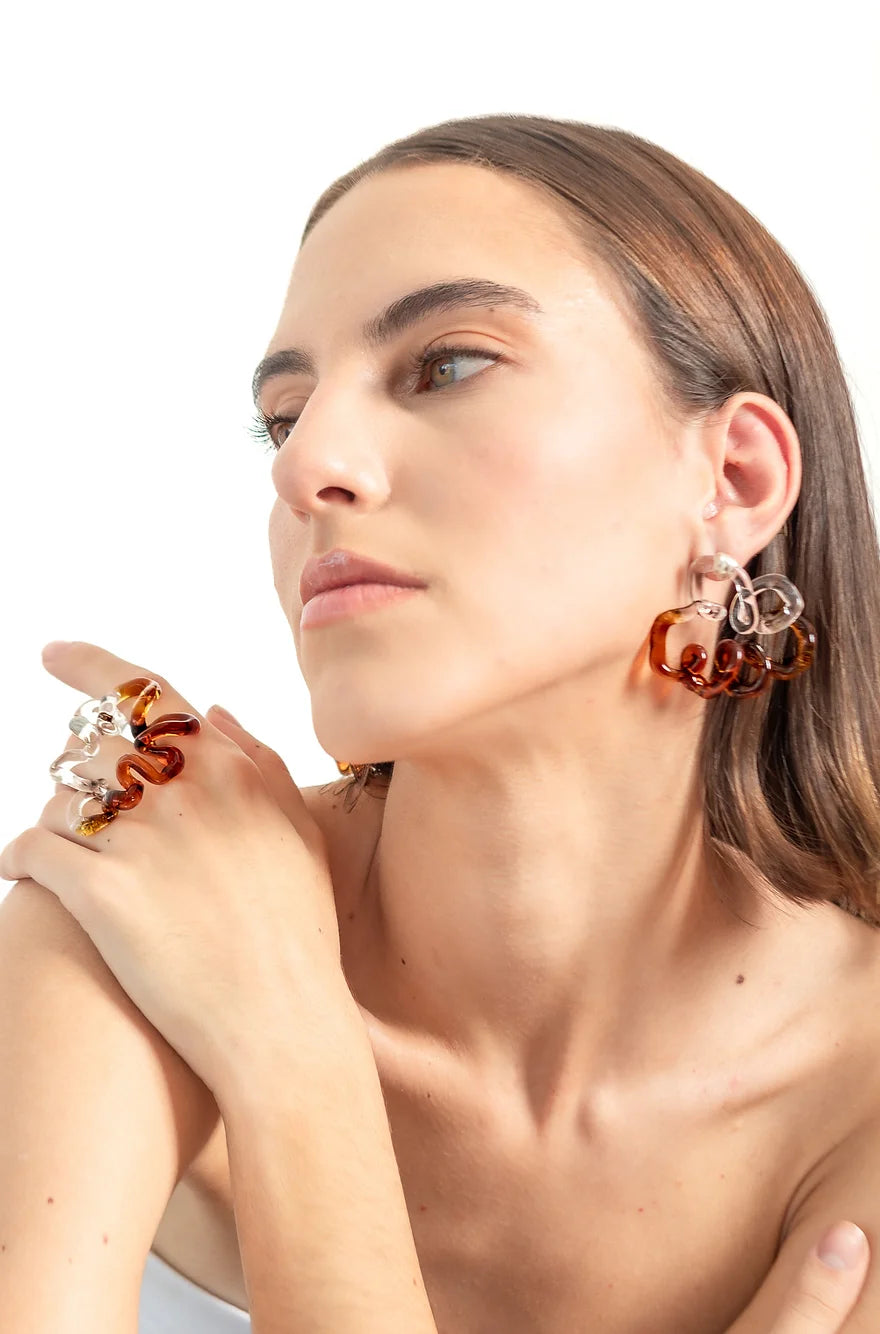 AMBER AMOR EARRINGS