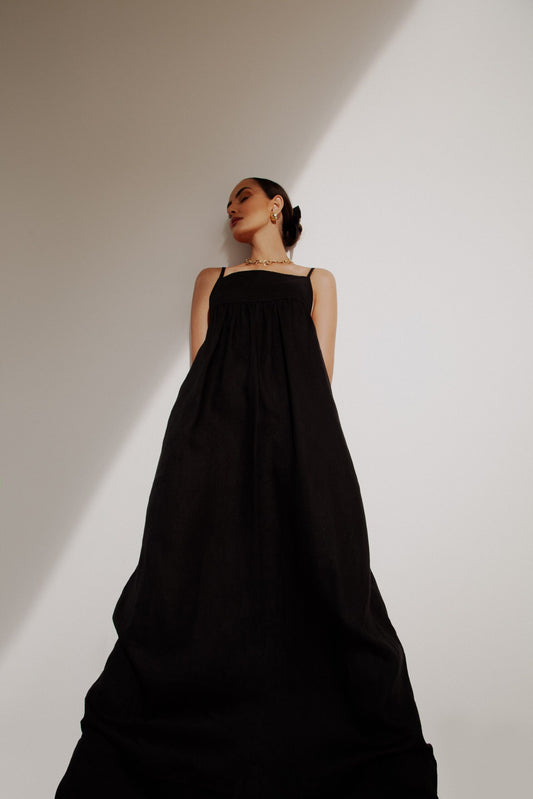 LONG DRESS ESSENCE BLACK