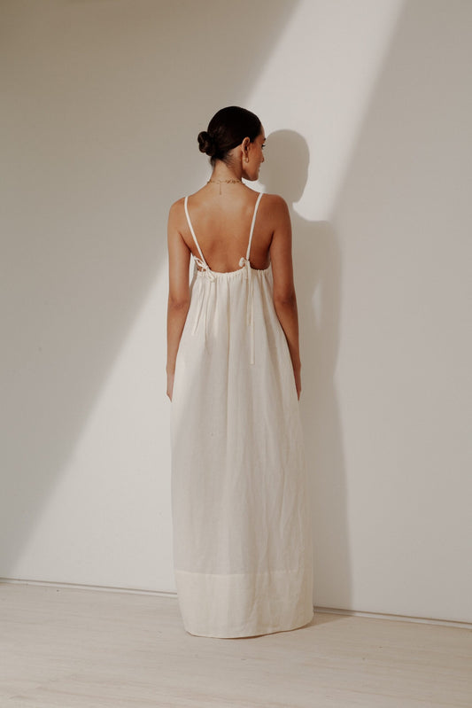 LONG DRESS ESSENCE OFF WHITE